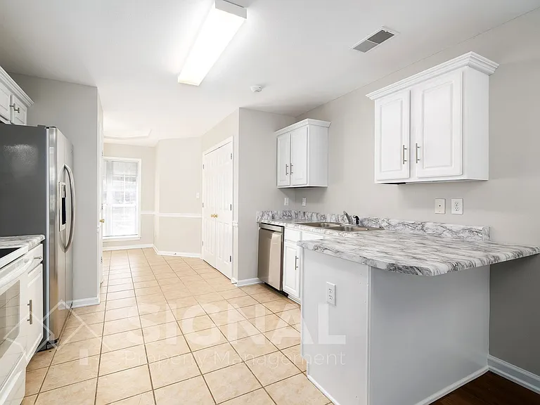 2036 Chandalar Ct — Photo 11