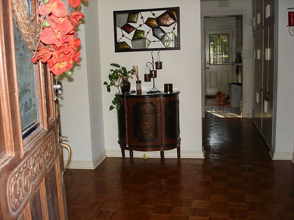 4th image of 1534 Hickory Ave
