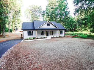 329 Webb Rd, Sparta, TN 38583