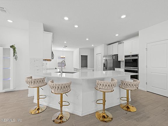 4th image of 85621 STONEHURST Parkway