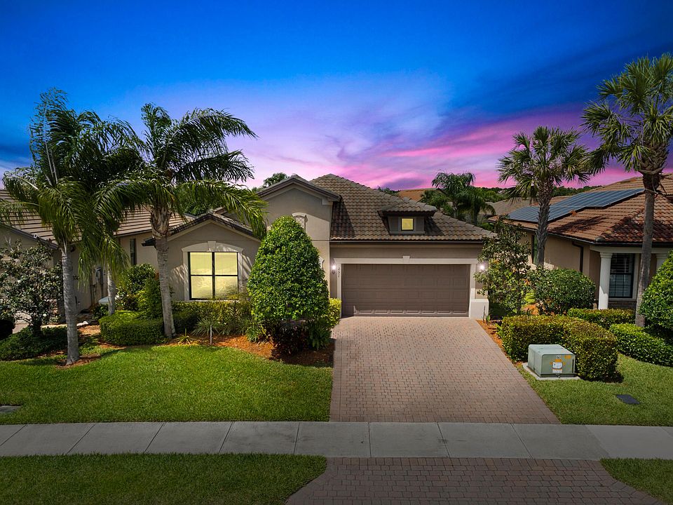 1st image of 251 SE Courances Drive