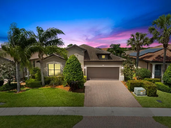 251 SE Courances Drive, Port St Lucie, FL 34984