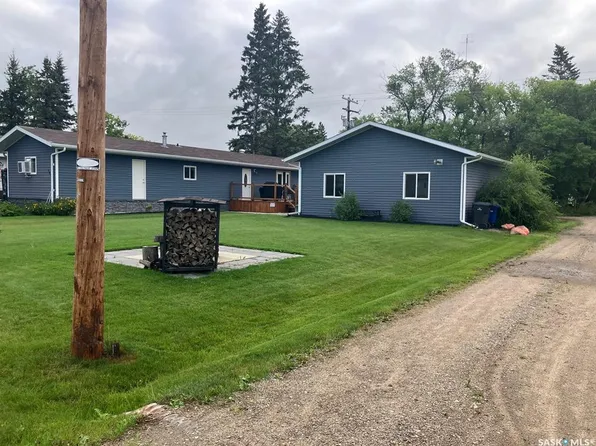 108 1st STREET E, Choiceland, SK S0J 0M0