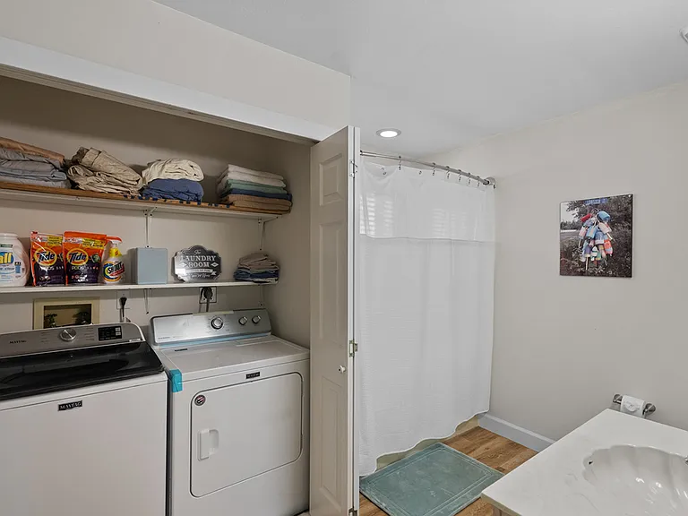 6789 S Indian River Dr — Photo 5