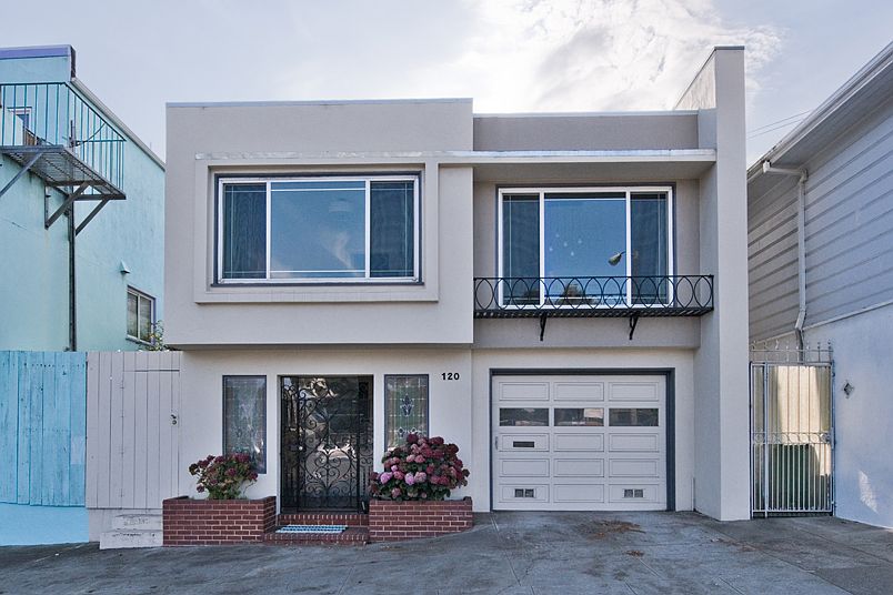 1st image of 120 Oshaughnessy Blvd