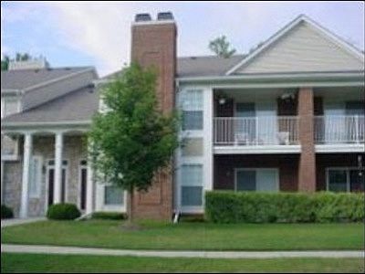 1st image of 4753 Berkshire Dr