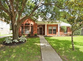 2030 Caravel Dr, League City, TX 77573