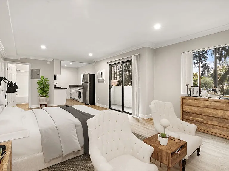 Brody Terrace Apartments — Photo 30