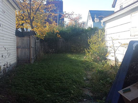 3rd image of 156 Woltz Ave