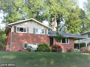 9711 Brixton Ln, Bethesda, MD 20817