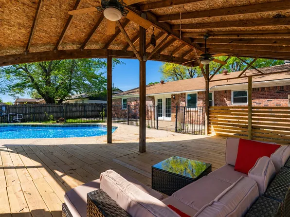 6620 Bernadine Dr, Fort Worth, TX 76148