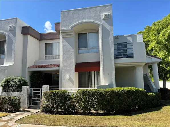 401 S El Cielo Rd APT 212, Palm Springs, CA 92262