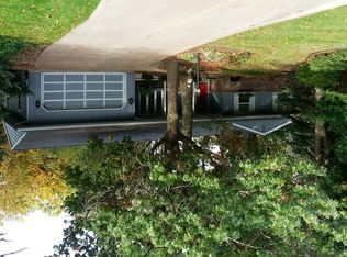 5901 Timber Ridge Trl, Fitchburg, WI 53711