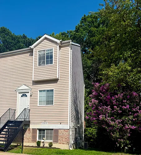 22570 Lower Kells Ln Photo 1
