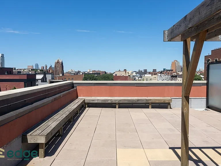 271 Metropolitan Ave #2B — Photo 10