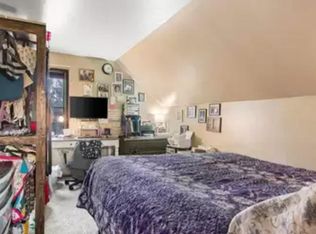121 Gruenwald Ave #1, Neenah, WI 54956