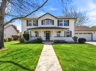 744 E Heritage Loop, La Center, WA 98629