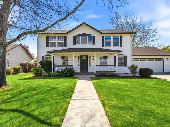 744 E Heritage Loop, La Center, WA 98629