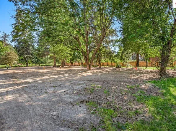 2951 N Bramble Bush Ct, Coeur D Alene, ID 83815