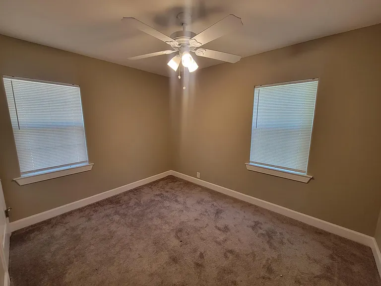 1504 Bowie Dr — Photo 10