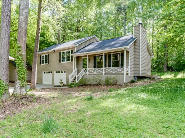 1173 Caprice Dr, Powder Springs, GA 30127