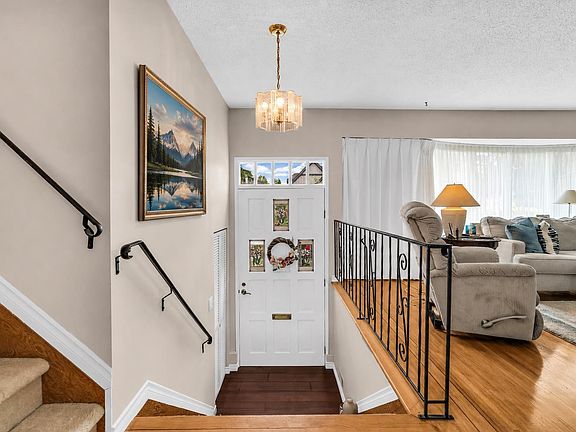 3rd image of 3591 Francis Rd