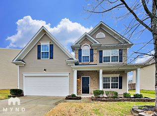12721 Oakton Hunt Dr, Charlotte, NC 28262