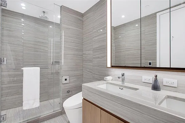 Rented by Time Equities Brokerage | media 45