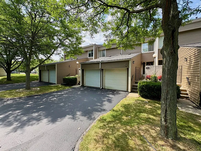 39546 Kartar Ln — Photo 10