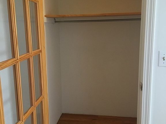 5th image of 1455 Mineral Spring Ave APT 11