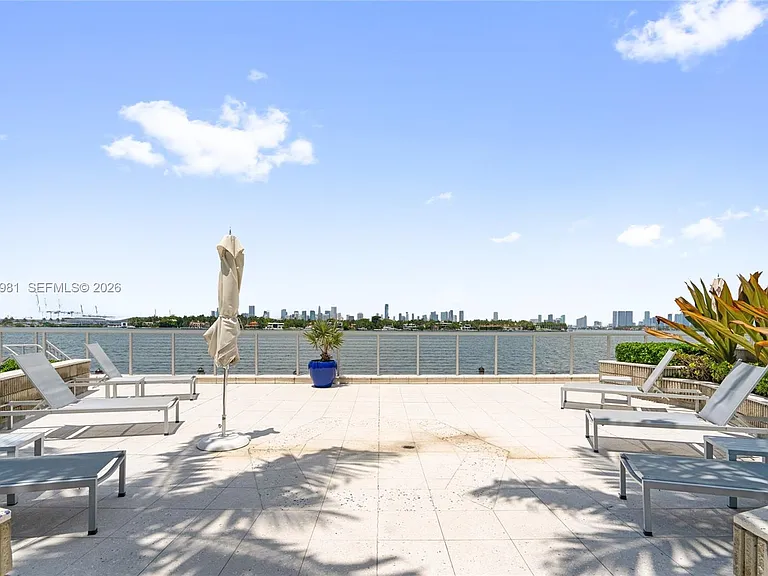 800 West Ave #336 — Photo 32