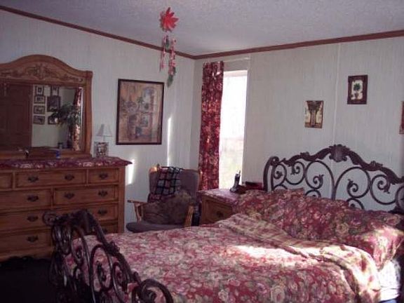 5th image of 120 Highline Ln