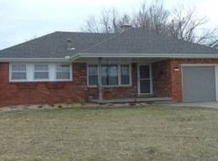 1431 Community Dr, Derby, KS 67037