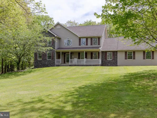 215 Oakwood Dr, Philipsburg, PA 16866