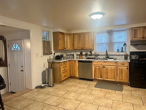 88 Wahconah St Photo 1
