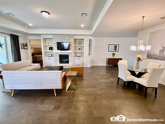 5th image of 245 Orchard Park Dr
