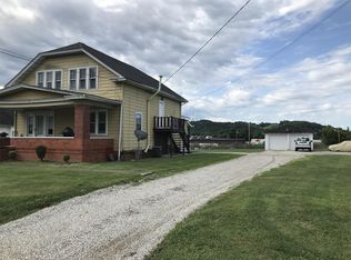 6305 E Pea Ridge Rd, Huntington, WV 25705