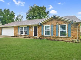 300 Evergreen Dr, Springboro, OH 45066