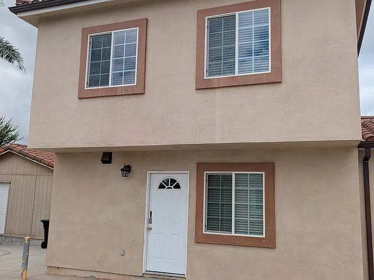 13715 Fellows Ave — Photo 17