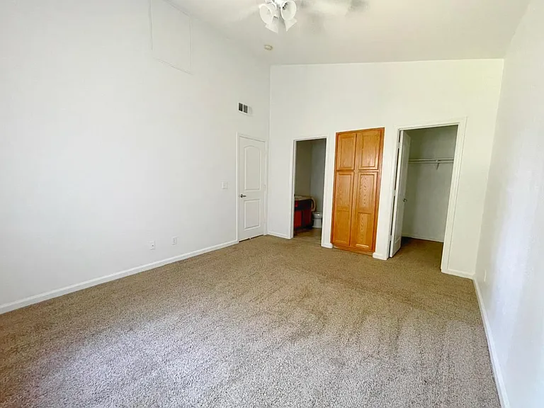 The Villas at Lovers Lane — Photo 9