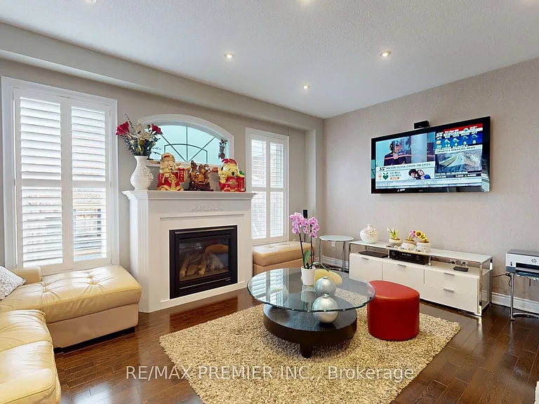 48 Heron Hollow Ave — Photo 9