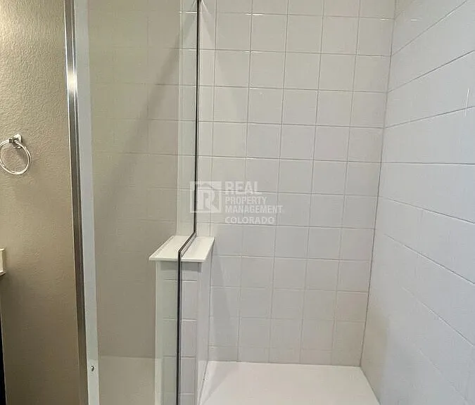 471 Interlocken Blvd — Photo 30