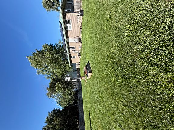 5th image of 316 S School St