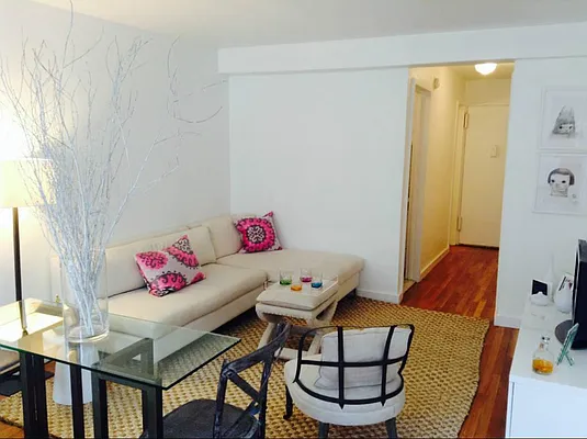 Rented by FirstService Realty (legacy) | media 12