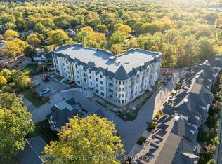 2 Arbourvale Cmn #410, Saint Catharines, ON