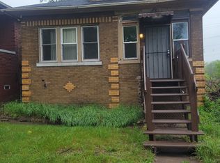 1052 Harrison St, Gary, IN 46402