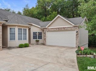 307 Boulder Creek Dr, Chatham, IL