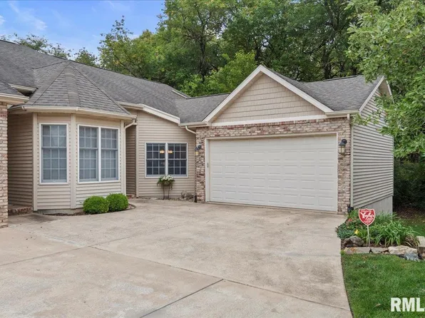 307 Boulder Creek Dr, Chatham, IL 62629