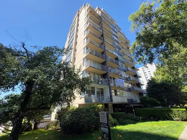 1100 Harwood St #101, Vancouver, BC V6E 1R7