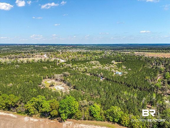 4th image of 22544 Lechner Rd